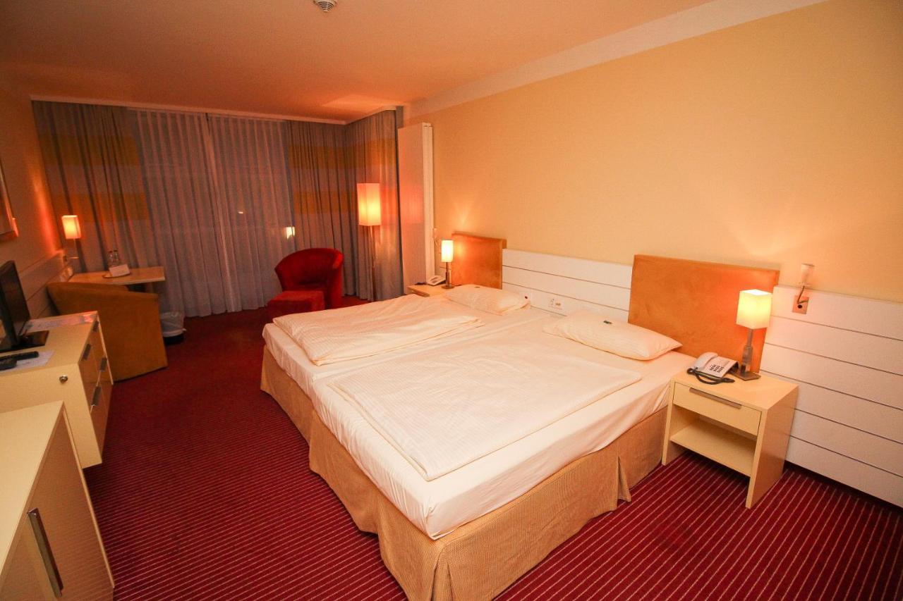 Hotel Gastehaus Am Rptc Mnichov Exteriér fotografie